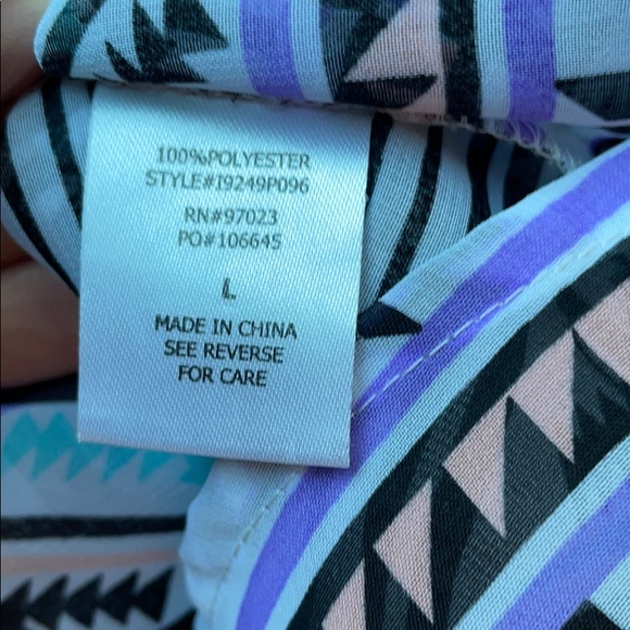 Miken swim coverup Aztec design cold shoulder - Picture 7 of 7